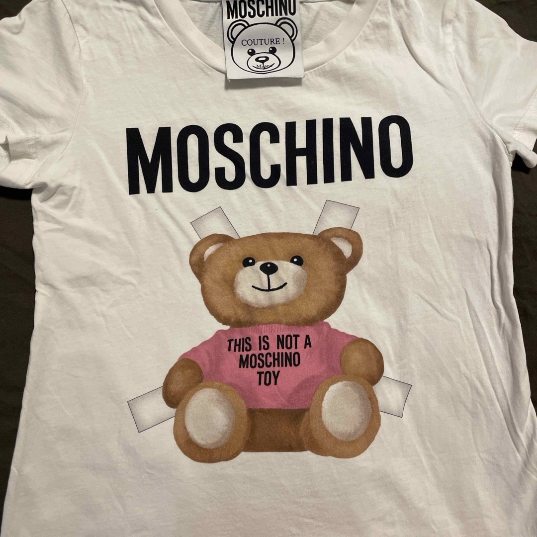 MOSCHINO(モスキーノ)のモスキーノ　クマTシャツ レディースのトップス(Tシャツ(半袖/袖なし))の商品写真