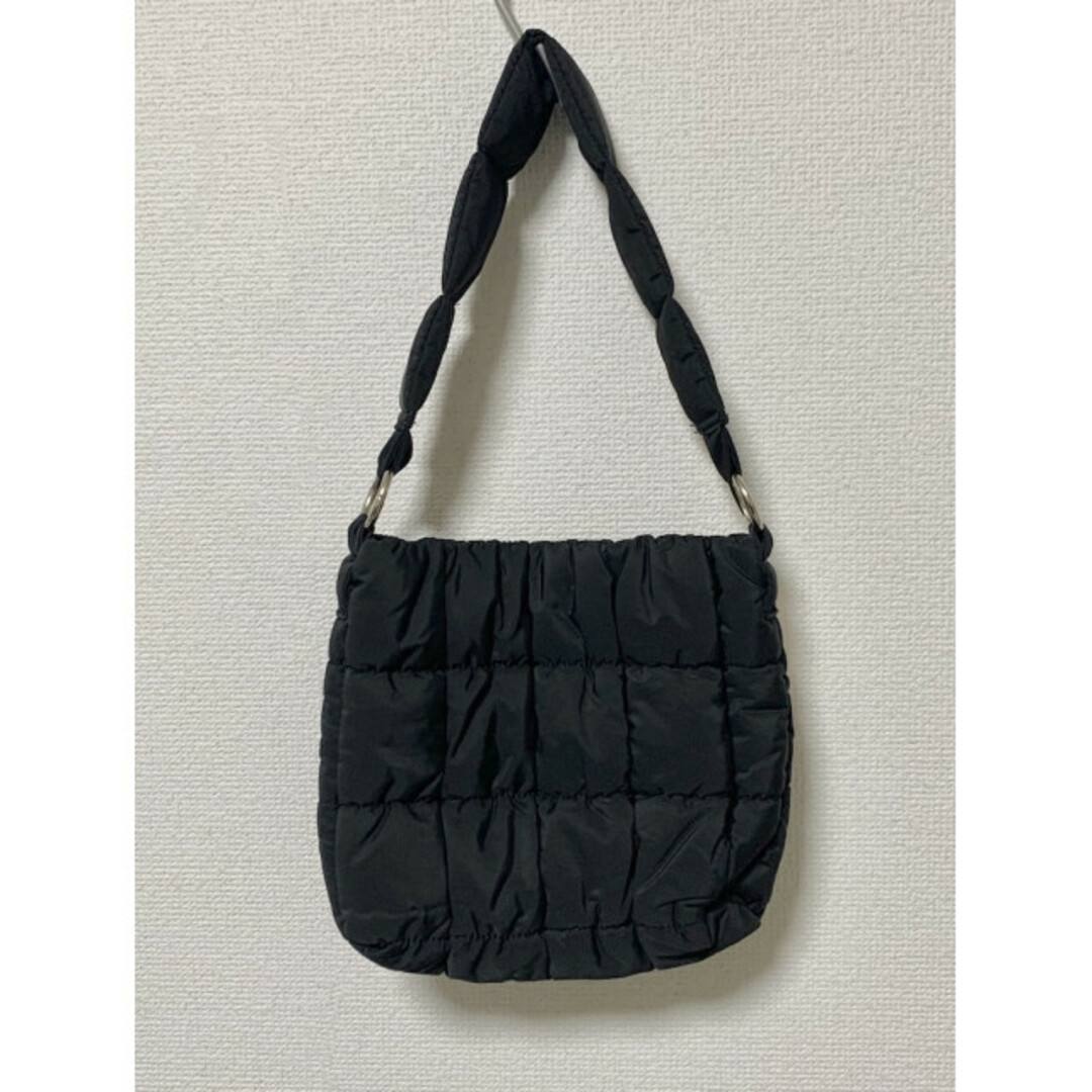 キルティング スクエア バッグ 黒 ブラック 新品 未使用 美品 レディース レディースのバッグ(ショルダーバッグ)の商品写真