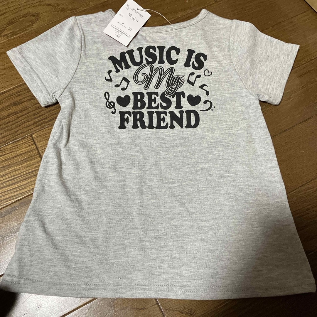 AEON(イオン)の未使用・未着用　音符　音楽Tシャツ100 キッズ/ベビー/マタニティのキッズ服女の子用(90cm~)(Tシャツ/カットソー)の商品写真