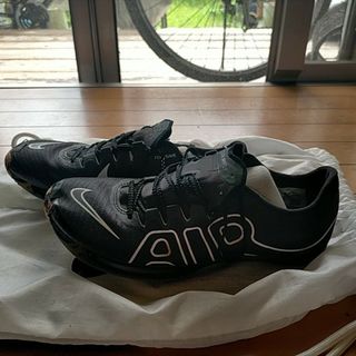 ナイキ(NIKE)のMAXフライ26.0(箱やピン回しなどもあります)(陸上競技)