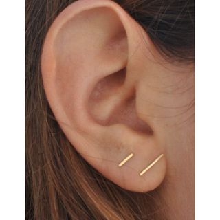 エテ(ete)の14K ゴールドバーピアス(ピアス)