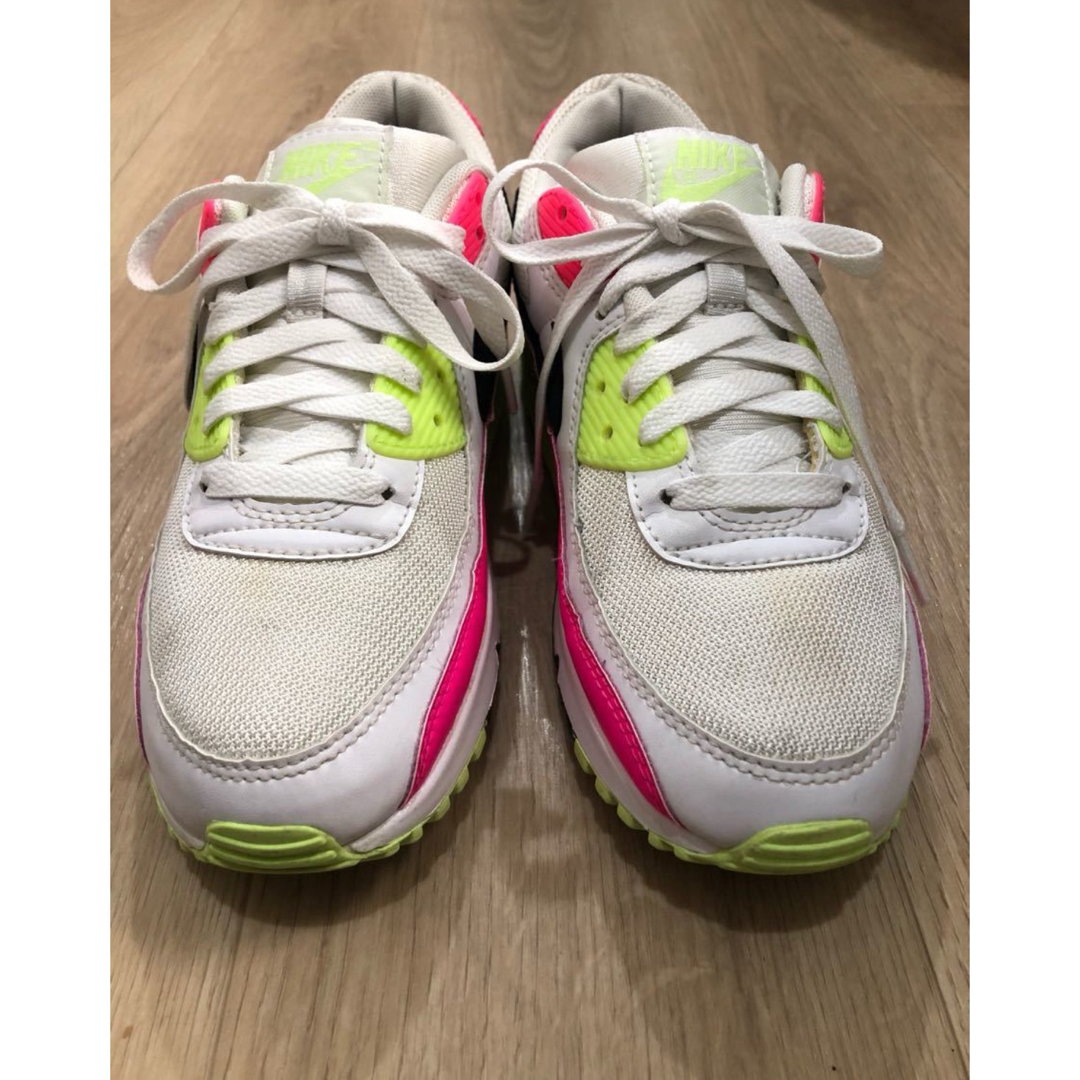 NIKE(ナイキ)の【中古美品】NIKE WMNS AIR MAX 90 25cm レディースの靴/シューズ(スニーカー)の商品写真