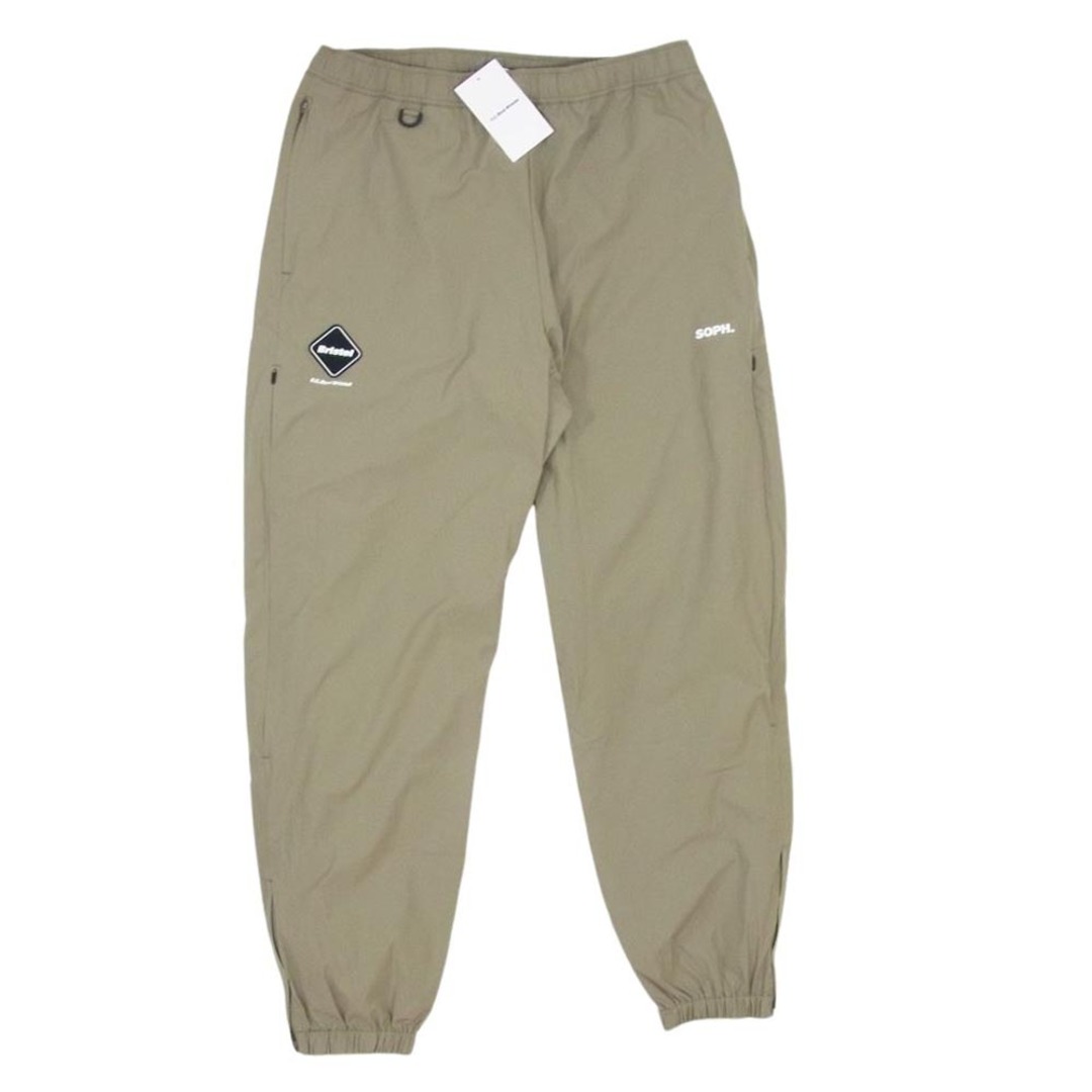 F.C.R.B.(エフシーアールビー)のF.C.R.B. エフシーアールビー FCRB-240057 VENTILATION LOGO TRAINING EASY PANTS ベンチレーション トレーニング パンツ カーキ系 L【極上美品】【中古】 メンズのパンツ(その他)の商品写真