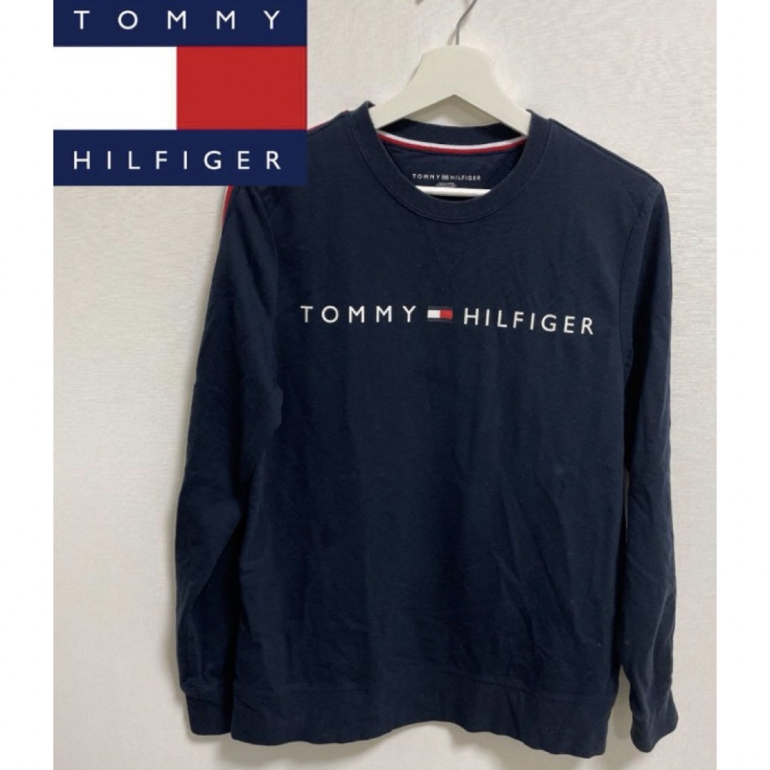 TOMMY HILFIGER(トミーヒルフィガー)のトミー　長袖 tommy ロンT ネイビー　ロングTシャツ メンズのトップス(Tシャツ/カットソー(七分/長袖))の商品写真