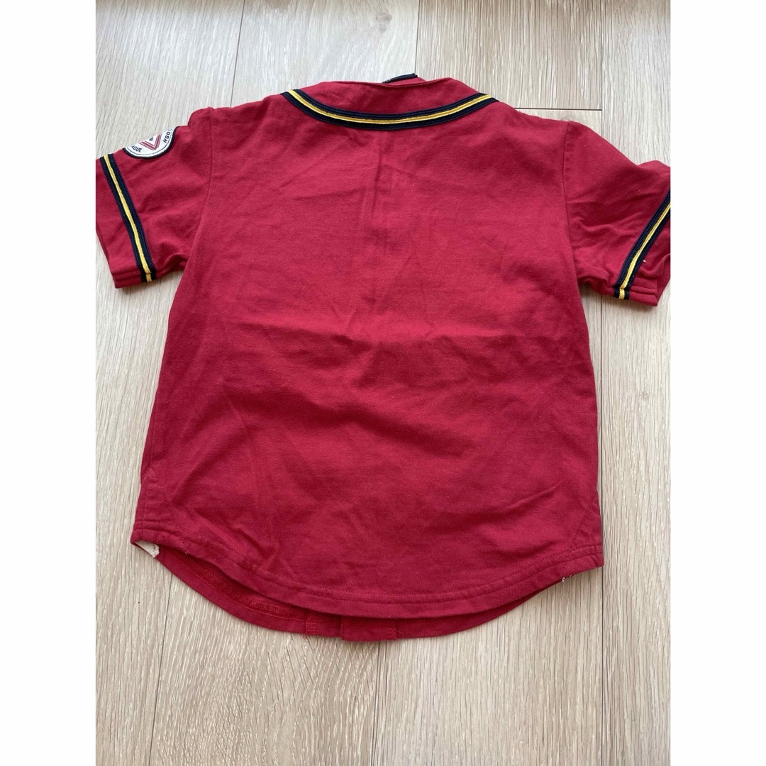 OshKosh(オシュコシュ)のOshkosh ベースボールシャツ　95 キッズ/ベビー/マタニティのキッズ服男の子用(90cm~)(Tシャツ/カットソー)の商品写真