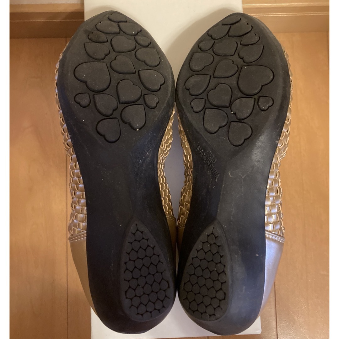 メッシュパンプス　ゴールド　ＨＳ橋本商店 レディースの靴/シューズ(ハイヒール/パンプス)の商品写真
