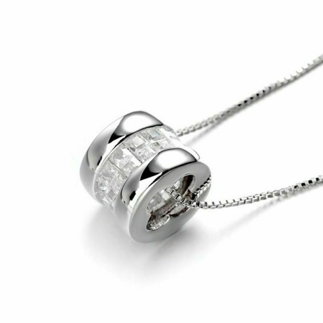 SWAROVSKI(スワロフスキー)のスワロフスキー クリスタル エタニティ リング ペンダント 18K ネックレス レディースのアクセサリー(ネックレス)の商品写真