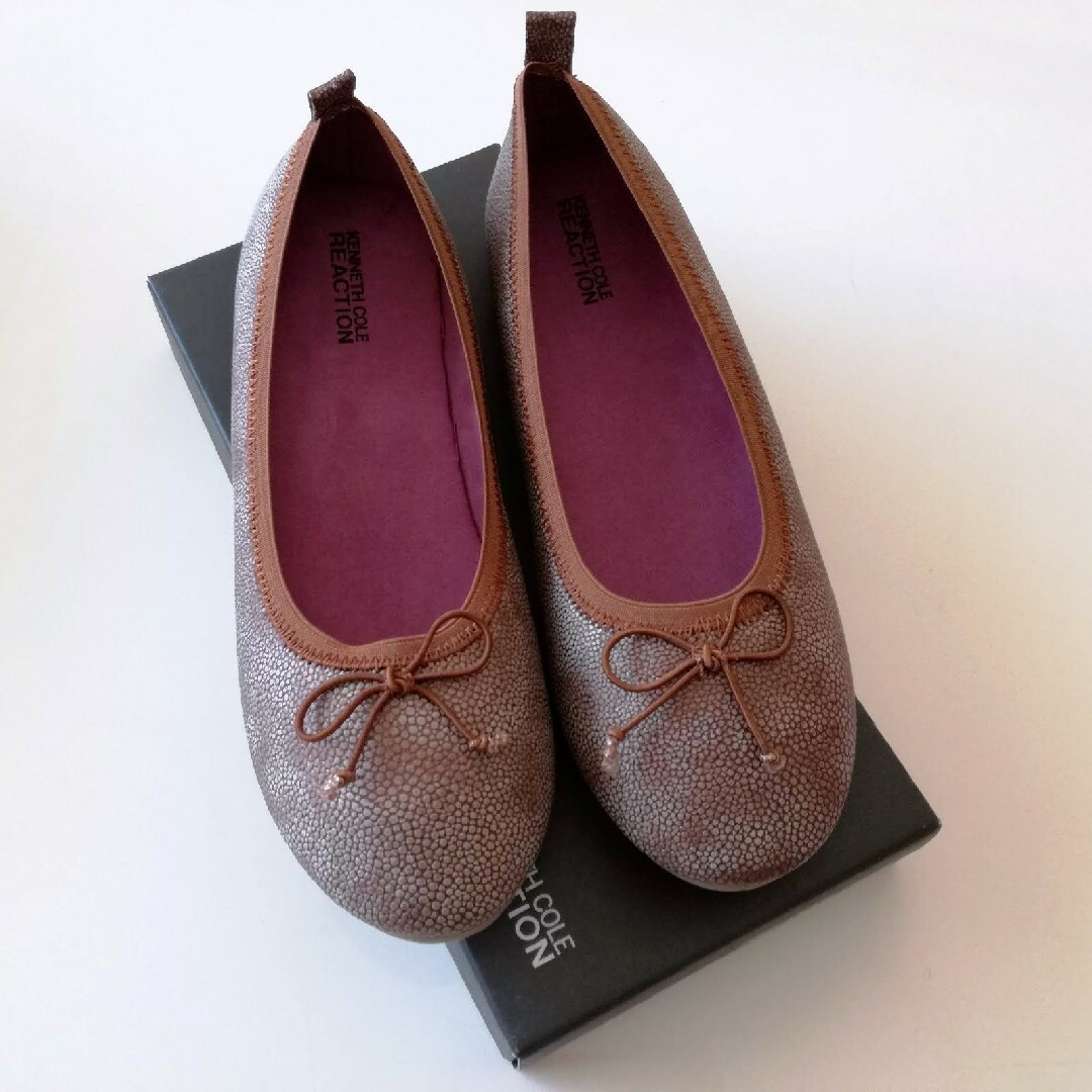 BEAMS(ビームス)の新品 ケネスコール フラットシューズ / バレエシューズ　US6  靴 レディースの靴/シューズ(バレエシューズ)の商品写真