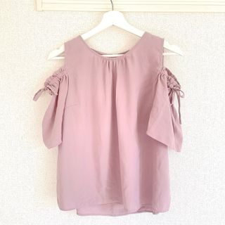 【美品】くすみピンクトップス(シャツ/ブラウス(半袖/袖なし))