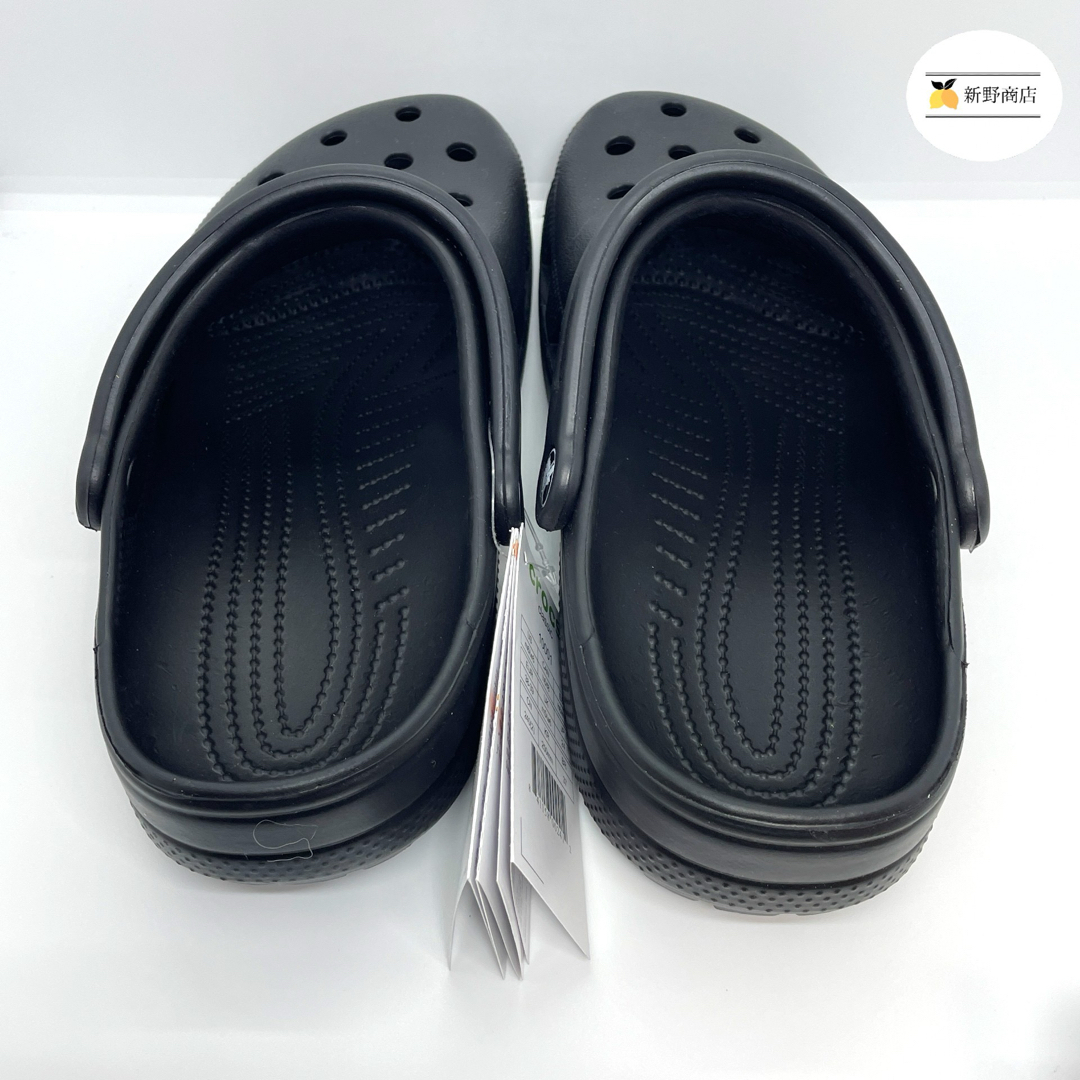 crocs(クロックス)の【新品未使用】クロックス classic ブラック M7/W9 25cm レディースの靴/シューズ(サンダル)の商品写真