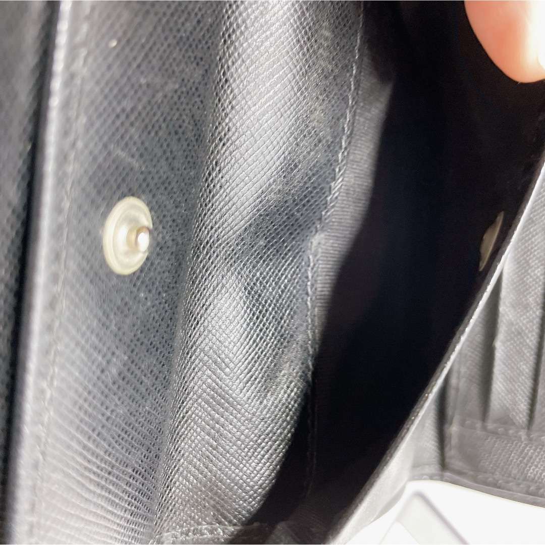 PRADA(プラダ)の美品 PRADA 三つ折財布 ブラック ナイロン レザー 三角プレート 三角ロゴ レディースのファッション小物(財布)の商品写真