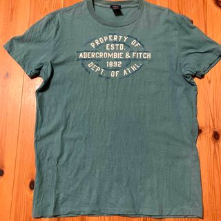 Abercrombie&Fitch - アバクロ　ダメージTシャツ