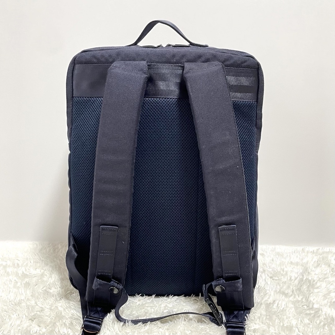 PORTER CLASSIC(ポータークラシック)の【美品】 ポータークラシック ニュートン ムアツ ビジネス リュック 2層式 L メンズのバッグ(バッグパック/リュック)の商品写真