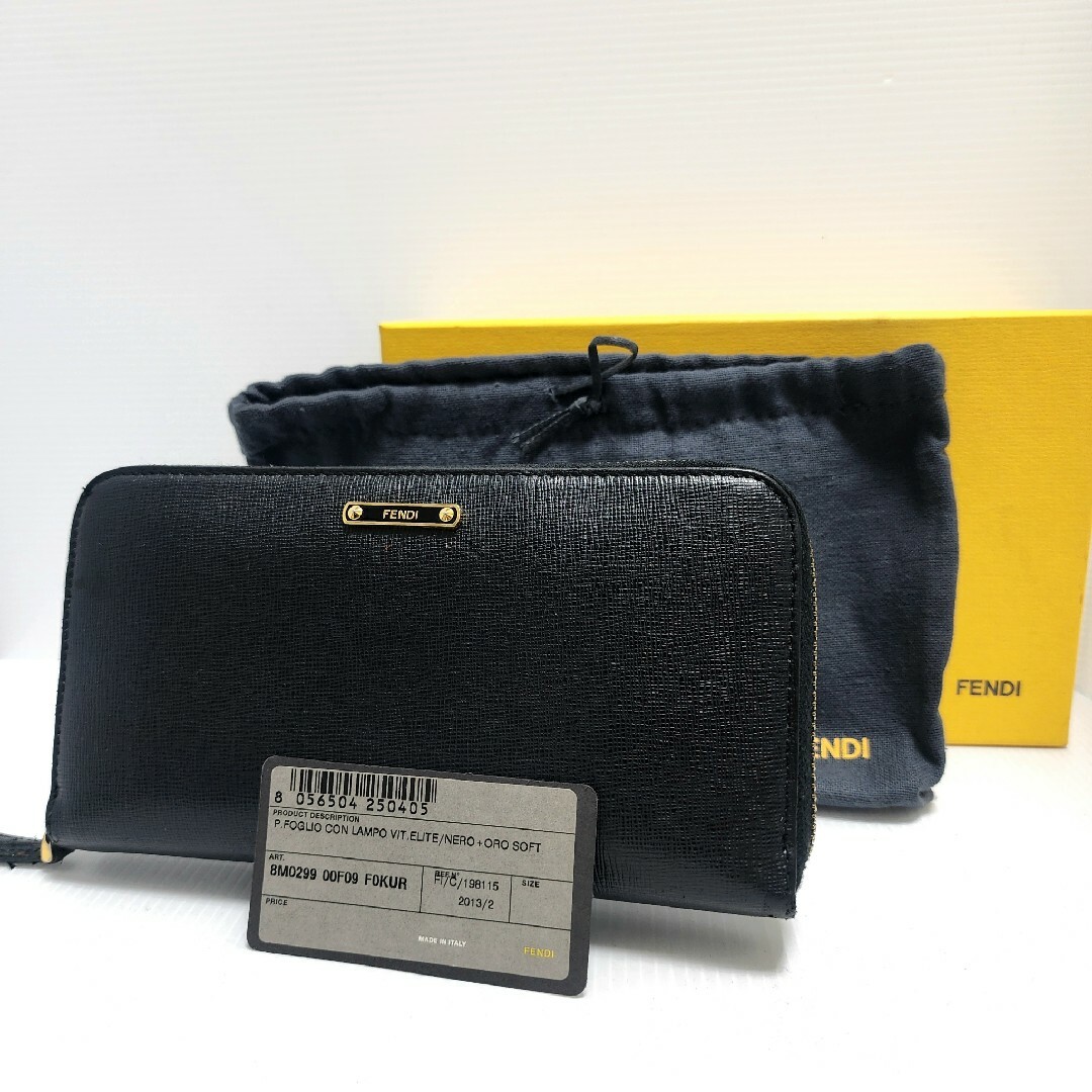 FENDI(フェンディ)のFENDI フェンディ ロゴプレート 長財布 ラウンドファスナー ブラック メンズのファッション小物(長財布)の商品写真