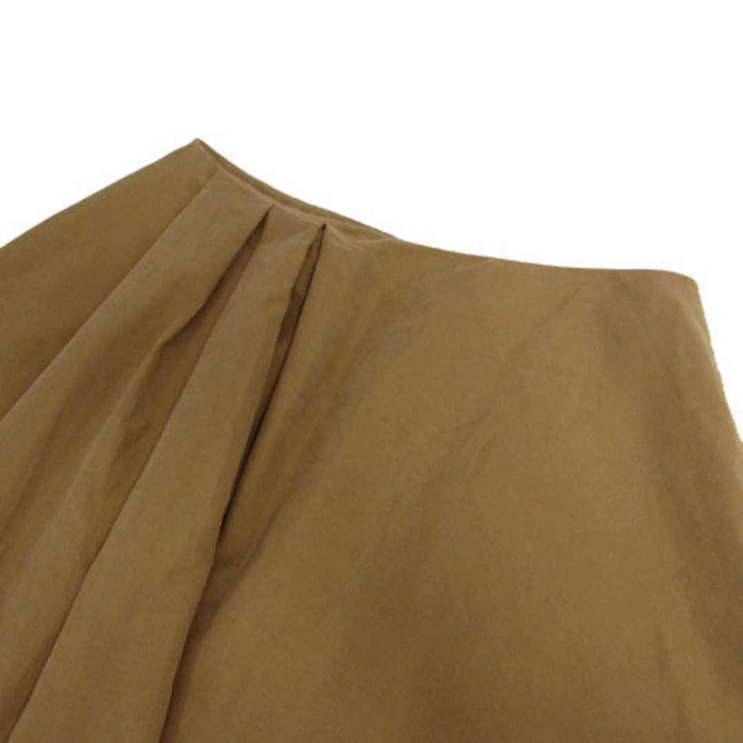 JILLSTUART(ジルスチュアート)のジルスチュアート スカート タック フレア ミディ丈 スウェード調 茶系 M レディースのスカート(ひざ丈スカート)の商品写真