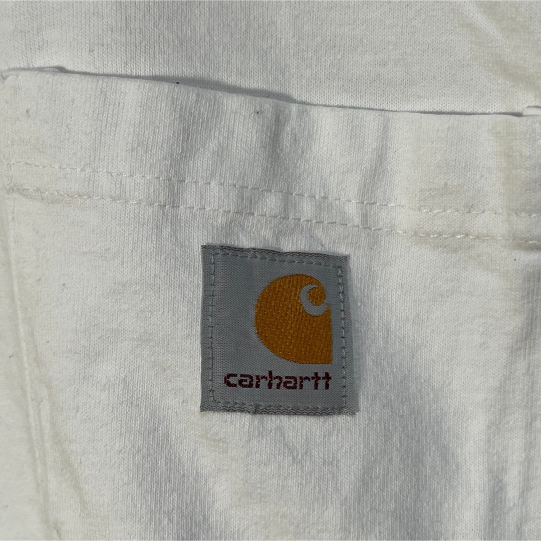 carhartt(カーハート)の【カーハート】半袖Tシャツ　胸ポケット　ワンポイントロゴ　白ホワイト42 メンズのトップス(Tシャツ/カットソー(半袖/袖なし))の商品写真