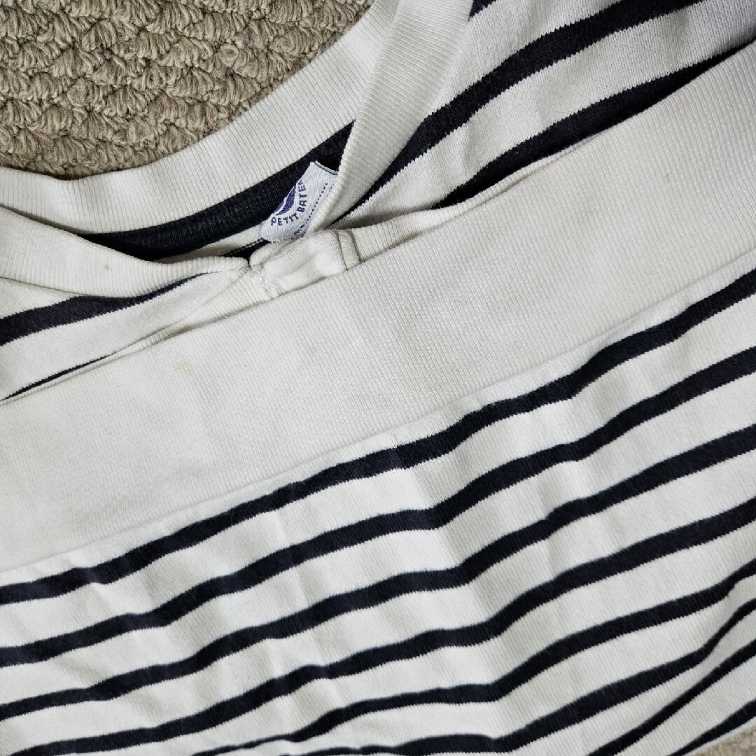 PETIT BATEAU(プチバトー)のプチバトー♥️ジップ スウェット キッズ/ベビー/マタニティのキッズ服男の子用(90cm~)(Tシャツ/カットソー)の商品写真