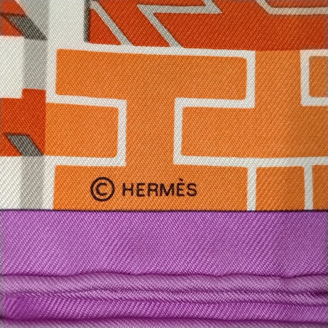 Hermes(エルメス)のHERMES エルメス シルク スカーフ ガヴロッシュ45 Gavroche45 Hermes Horse Club Detail ホースクラブ デタイエ 正規品 / 33635 レディースのファッション小物(バンダナ/スカーフ)の商品写真