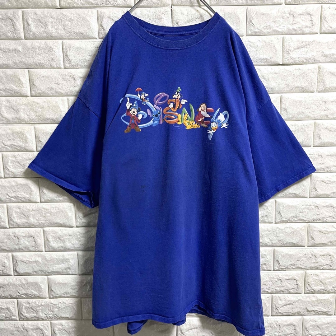 Hanes(ヘインズ)のヘインズ  ディズニープリント　半袖Tシャツ　メンズ4XLサイズ メンズのトップス(Tシャツ/カットソー(半袖/袖なし))の商品写真