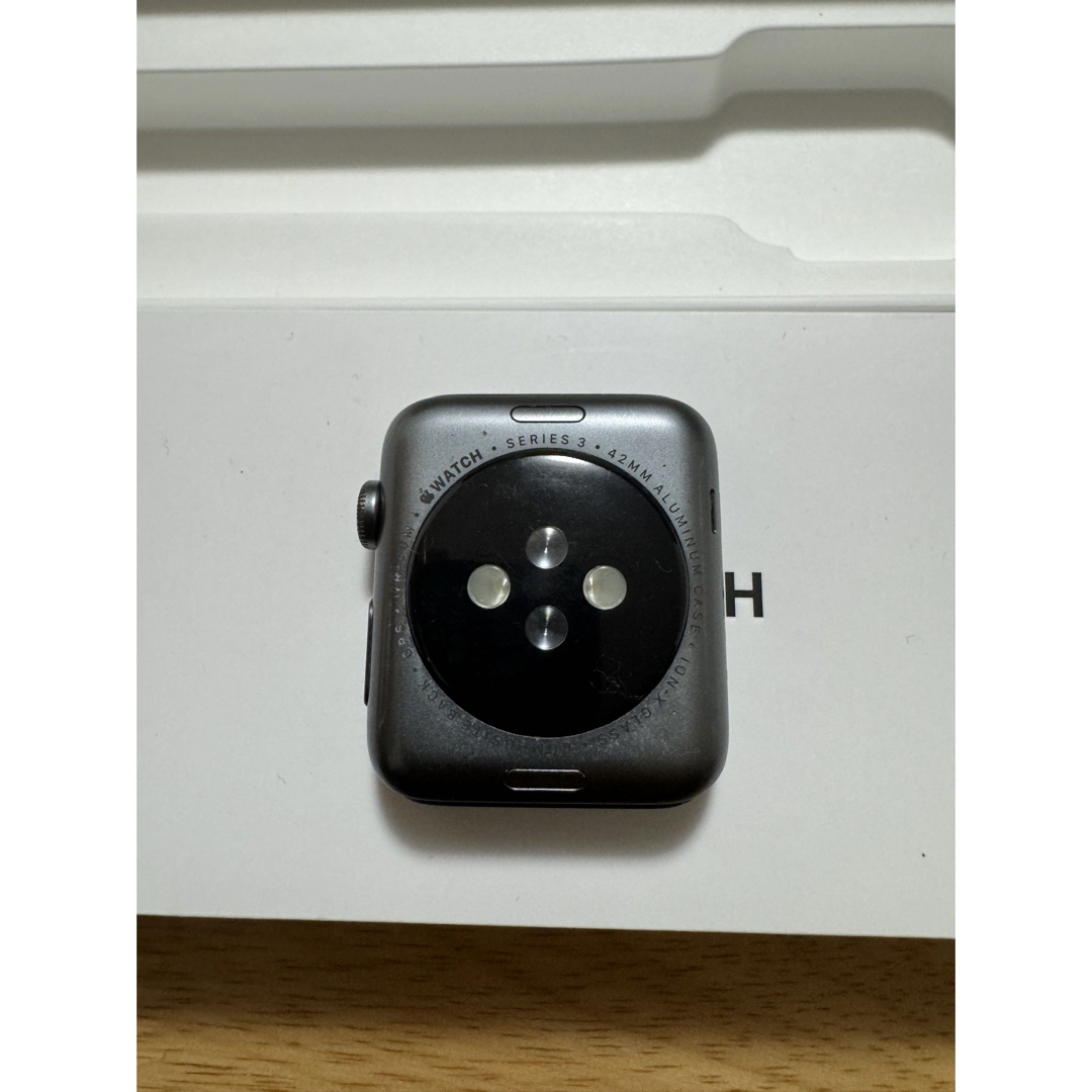 Apple Watch(アップルウォッチ)のAPPLE APPLE WATCH3 42 SGAL BK140-210 スマホ/家電/カメラのスマートフォン/携帯電話(その他)の商品写真