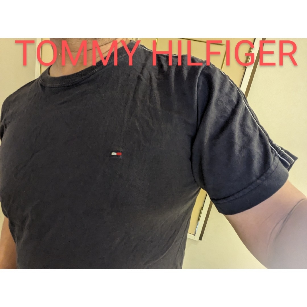 TOMMY HILFIGER(トミーヒルフィガー)のTOMMY HILFIGERトミーヒルフィガーバックプリントデカロゴTシャツ メンズのトップス(Tシャツ/カットソー(半袖/袖なし))の商品写真