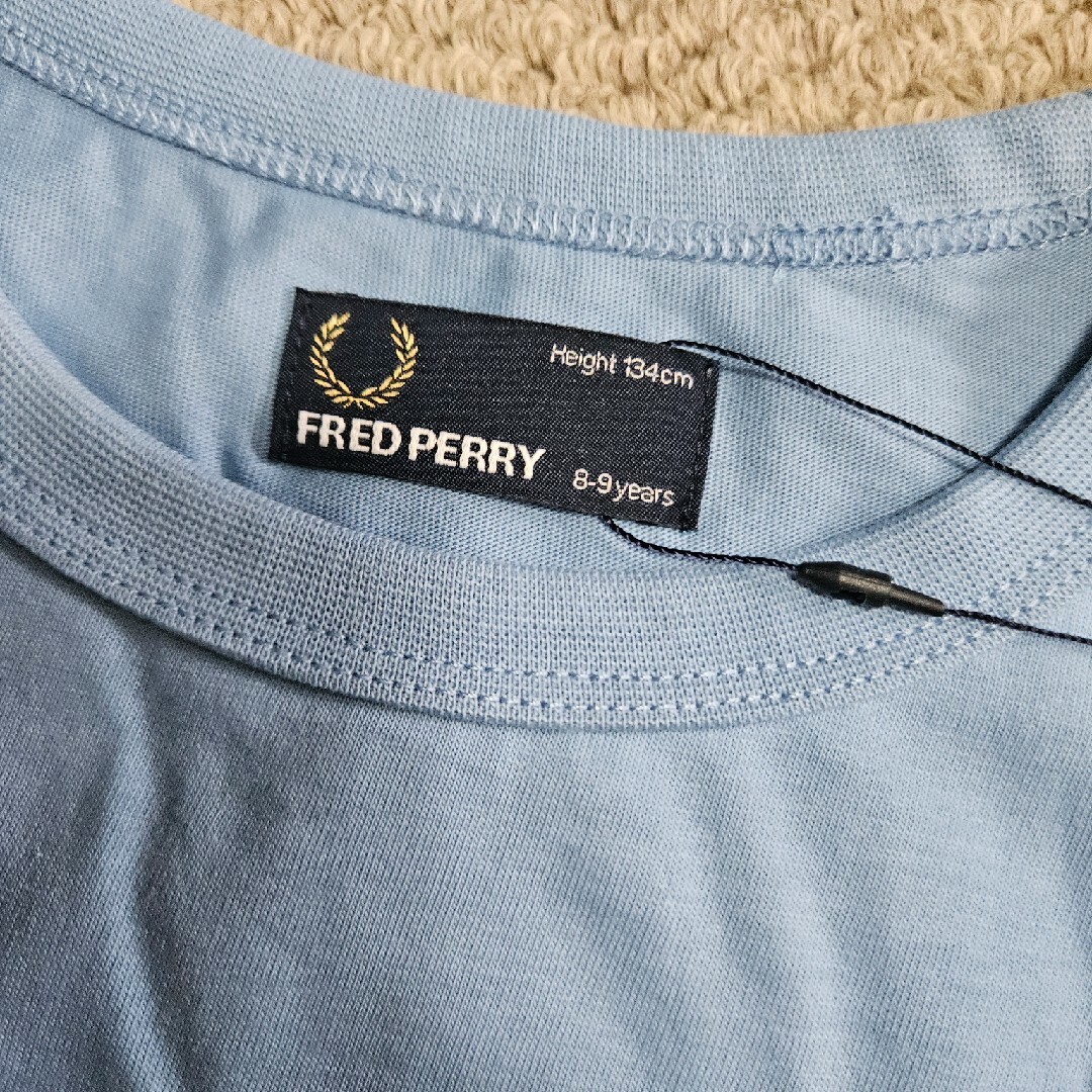 FRED PERRY(フレッドペリー)のFRED PERRY♥️Tシャツ キッズ/ベビー/マタニティのキッズ服男の子用(90cm~)(Tシャツ/カットソー)の商品写真