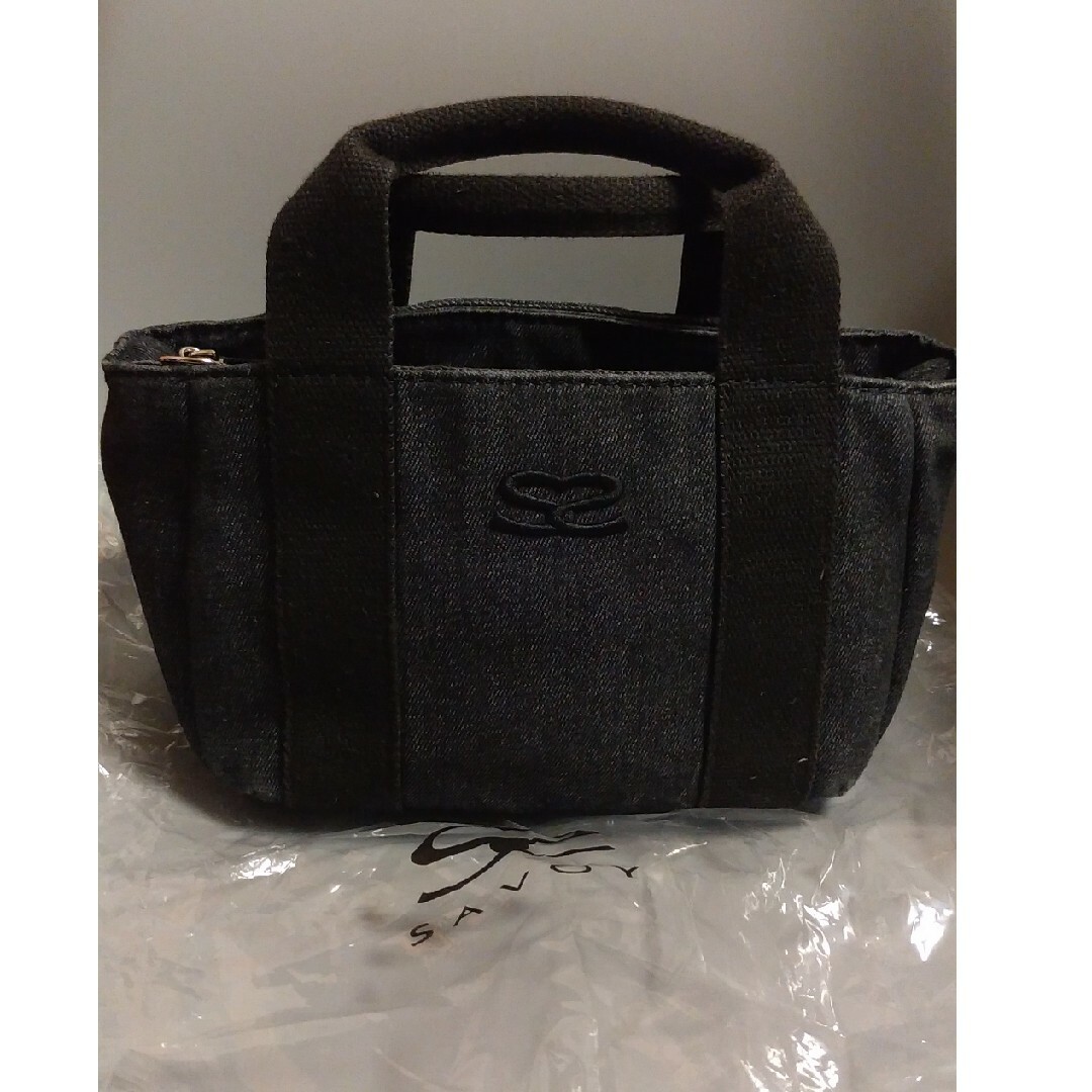 SAVOY(サボイ)のサボイ黒デニム生地ミニトートバッグ SAVOY レディースのバッグ(トートバッグ)の商品写真