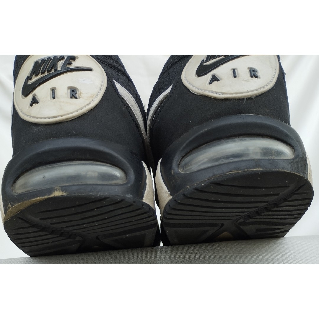 NIKE(ナイキ)のNIKE AIRMAX us9.5 27.5cm  黒 ナイキ エアマックス メンズの靴/シューズ(スニーカー)の商品写真