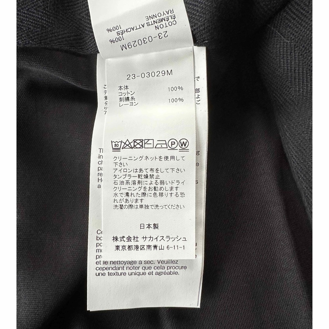 sacai(サカイ)の23AW新品1 sacai サカイ メンズ S ロゴ パッチ Tシャツ ブラック メンズのトップス(Tシャツ/カットソー(半袖/袖なし))の商品写真