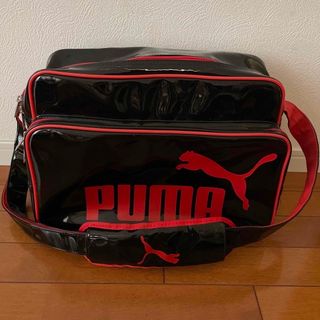 PUMA - PUMA エナメルバッグ