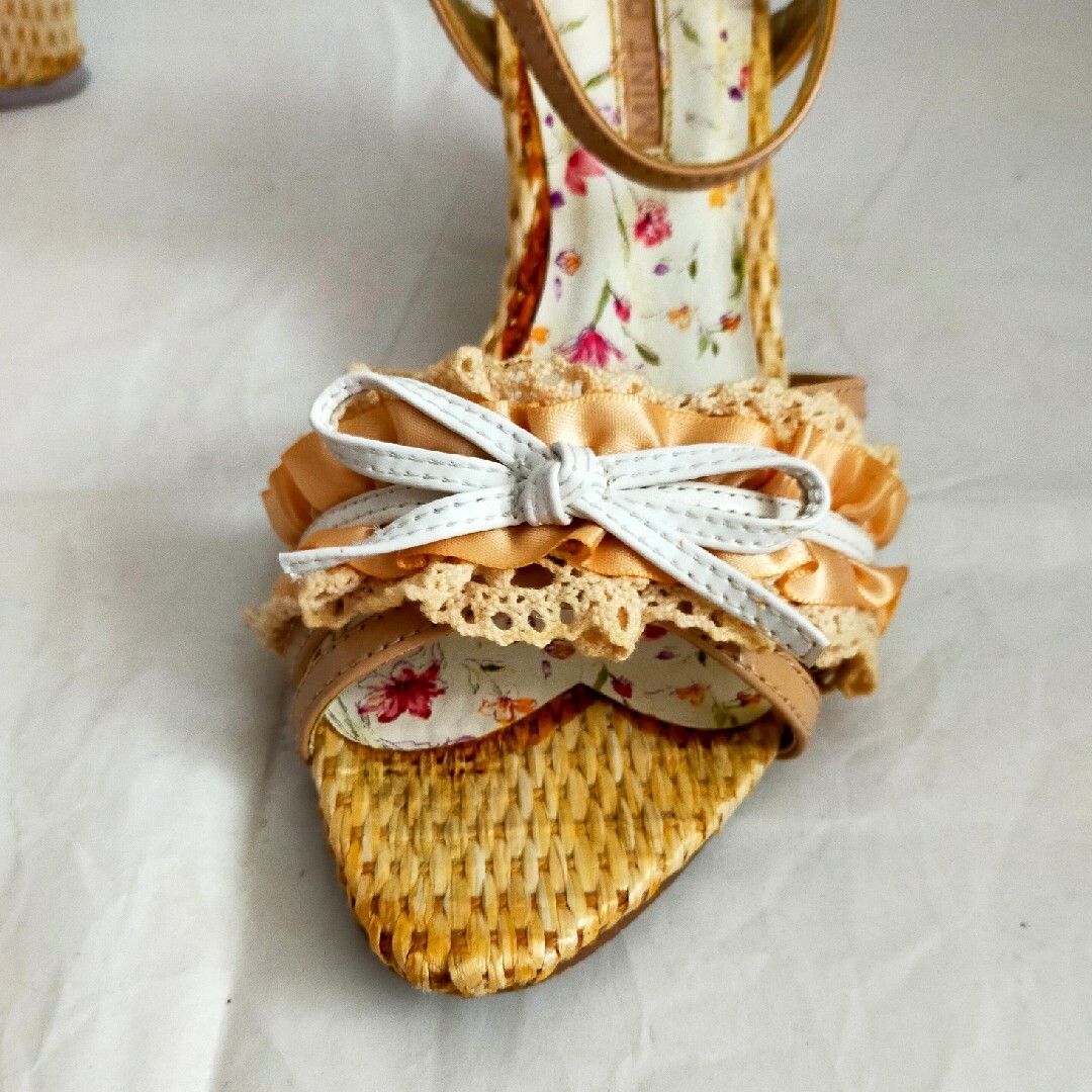 MINT DROP　アイボリー　サンダル レディースの靴/シューズ(サンダル)の商品写真
