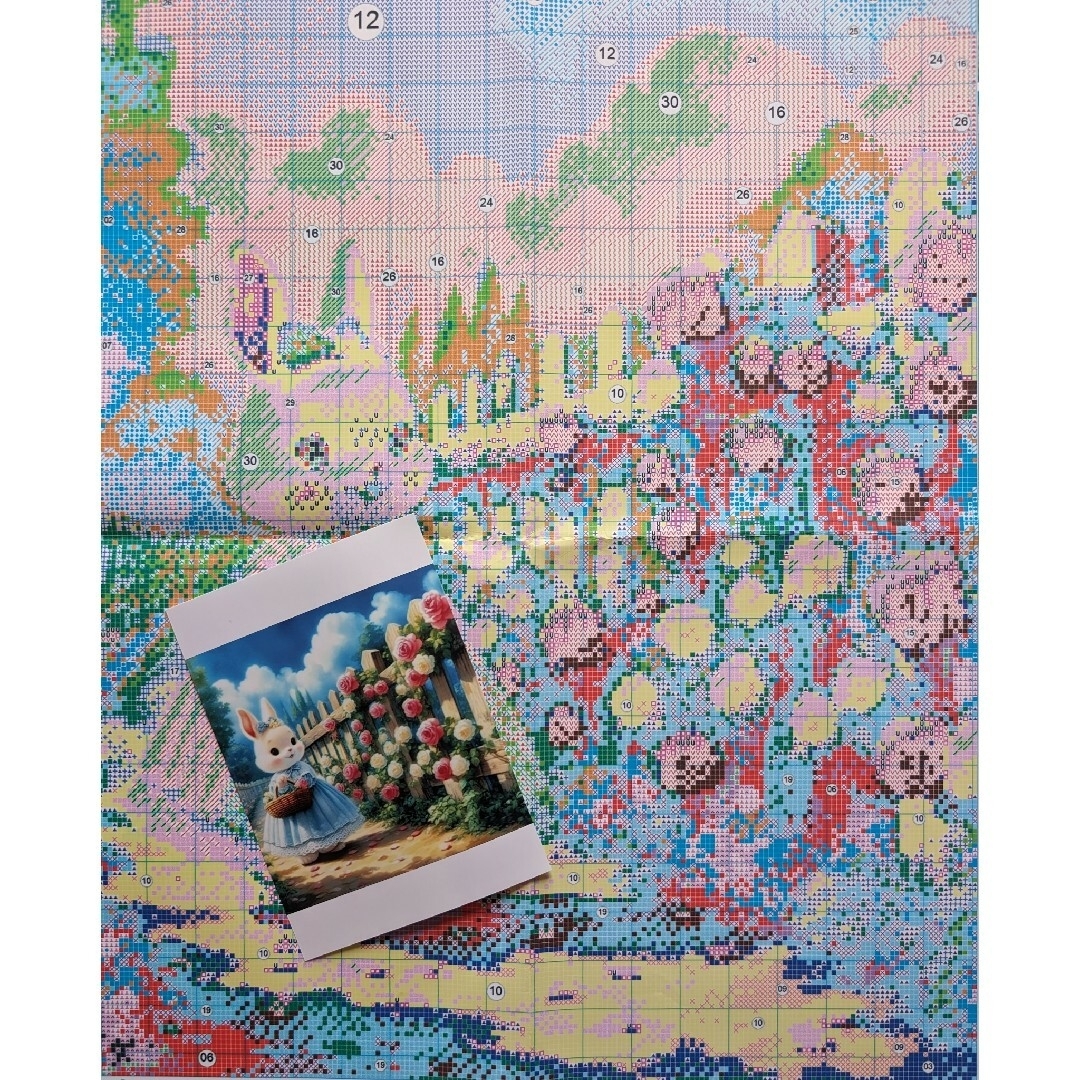 クロスステッチキット うさちゃんのバラ園 (11CT、図案印刷あり) ハンドメイドの素材/材料(生地/糸)の商品写真