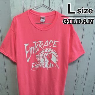 ギルタン(GILDAN)のUSA古着　GILDAN　Tシャツ　L　ピンク　プリント　バスケットボール　ロゴ(Tシャツ/カットソー(半袖/袖なし))