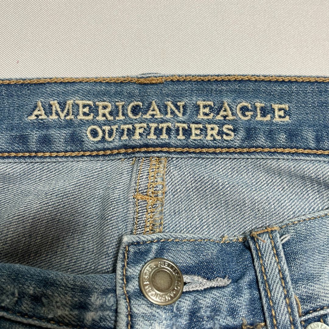 American Eagle(アメリカンイーグル)のアメリカンイーグル　ダメージ　ジーンズ　　g005 レディースのパンツ(デニム/ジーンズ)の商品写真
