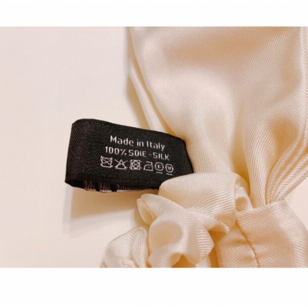 CHANEL - CHANEL シャネル シュシュ リボン ホワイト 白 新品 CHANEL - CHANEL シャネル シュシュ リボン ホワイト 白 新品