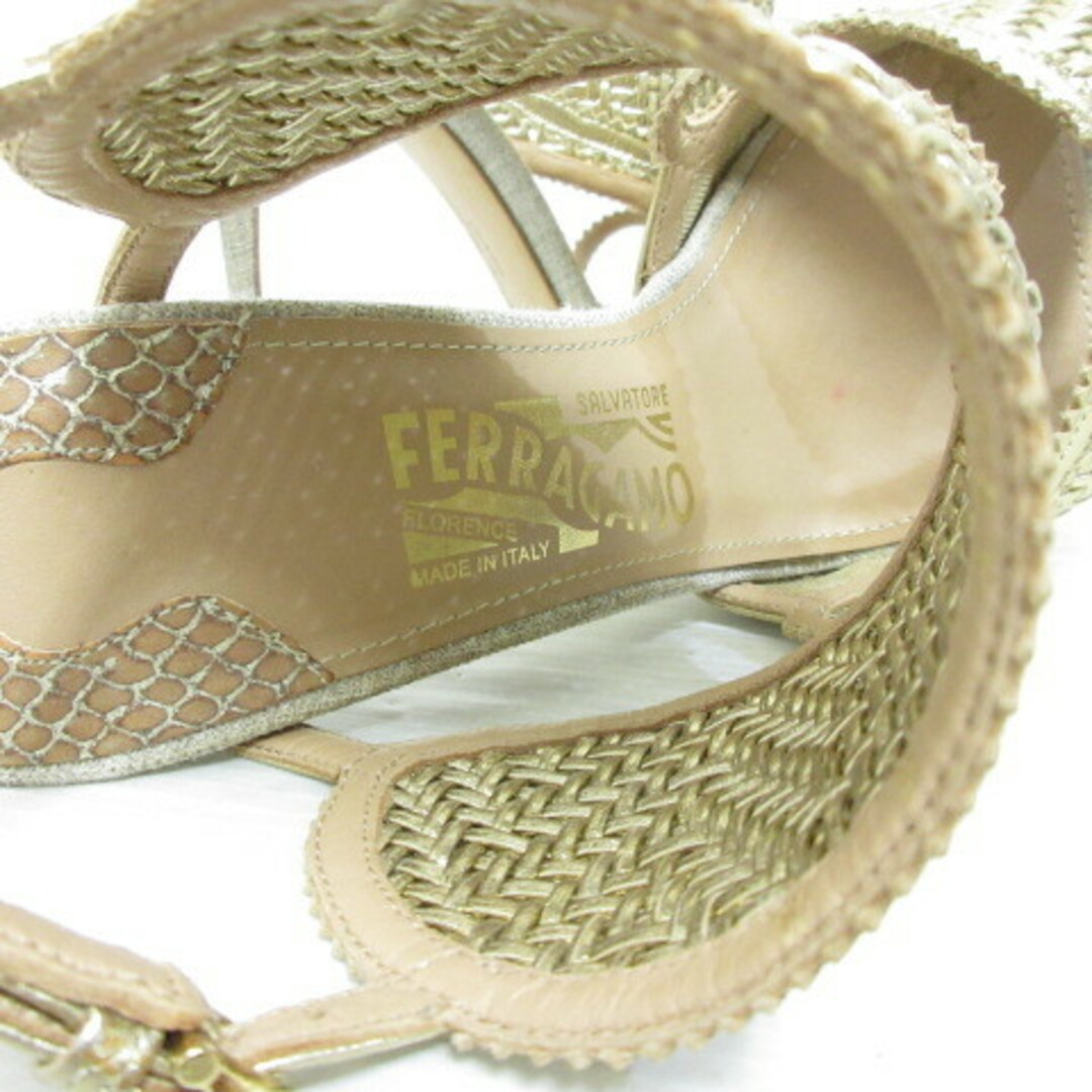 Salvatore Ferragamo(サルヴァトーレフェラガモ)のサルヴァトーレフェラガモ ハイヒール サンダル レザー 編み込み 6 ゴールド レディースの靴/シューズ(サンダル)の商品写真