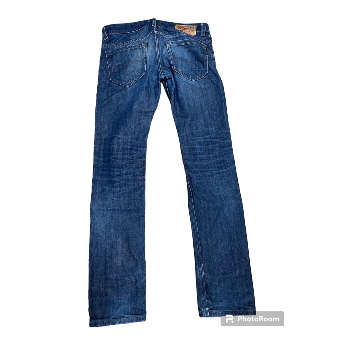 DIESEL(ディーゼル)のディーゼル　メンズ　細身デニム　W30 L32 ジーパン　ヴィンテージ メンズのパンツ(デニム/ジーンズ)の商品写真