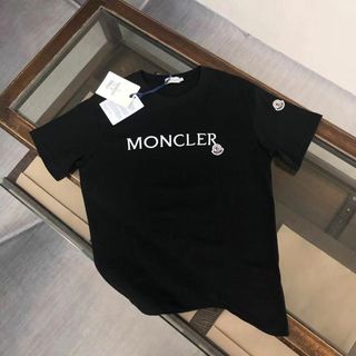 MONCLER - MONCLERモンクレールの夏Tシャツです人氣モンクレールの半袖です