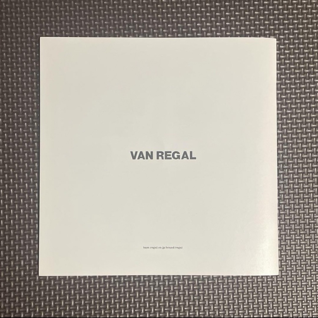 REGAL(リーガル)のFACE OKA × VAN REGAL アートワークブック エンタメ/ホビーの本(アート/エンタメ)の商品写真