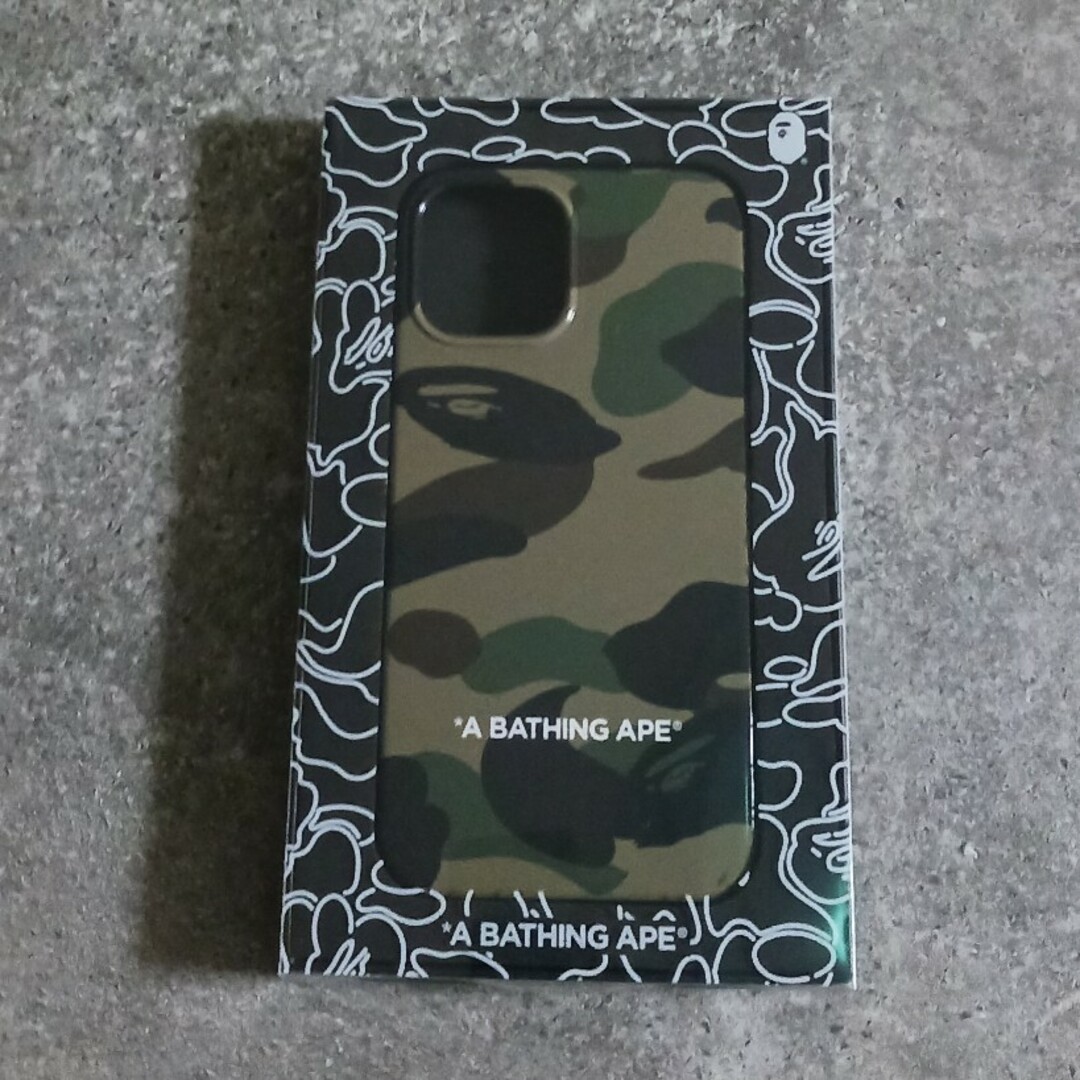 A BATHING APE(アベイシングエイプ)の【新品未開封品】ア ベイシングエイプ  iPhone12proMAX スマホ/家電/カメラのスマホアクセサリー(iPhoneケース)の商品写真