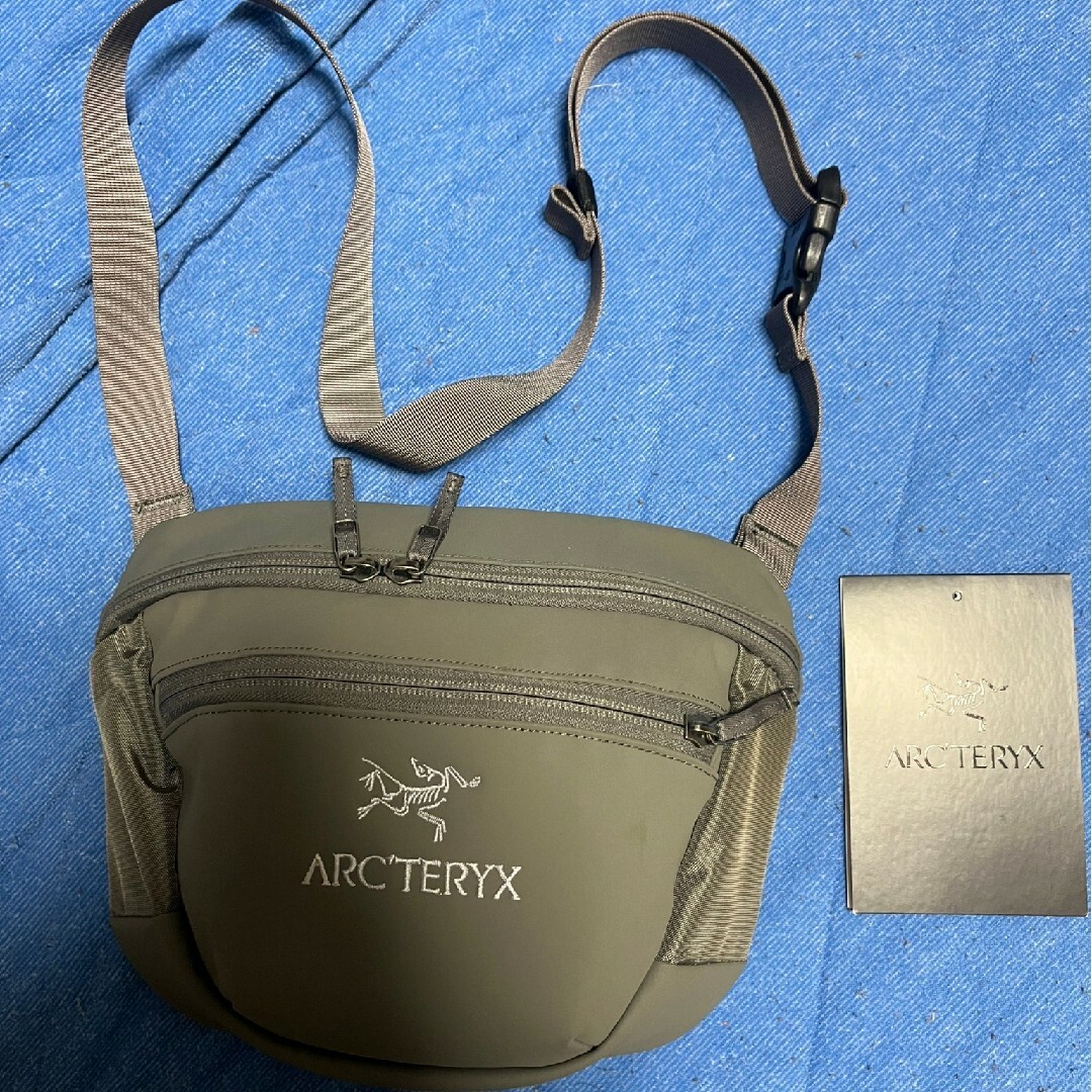 ARC'TERYX(アークテリクス)のアークテリクス　ビームス別注2021春　ウエストパック メンズのバッグ(ボディーバッグ)の商品写真