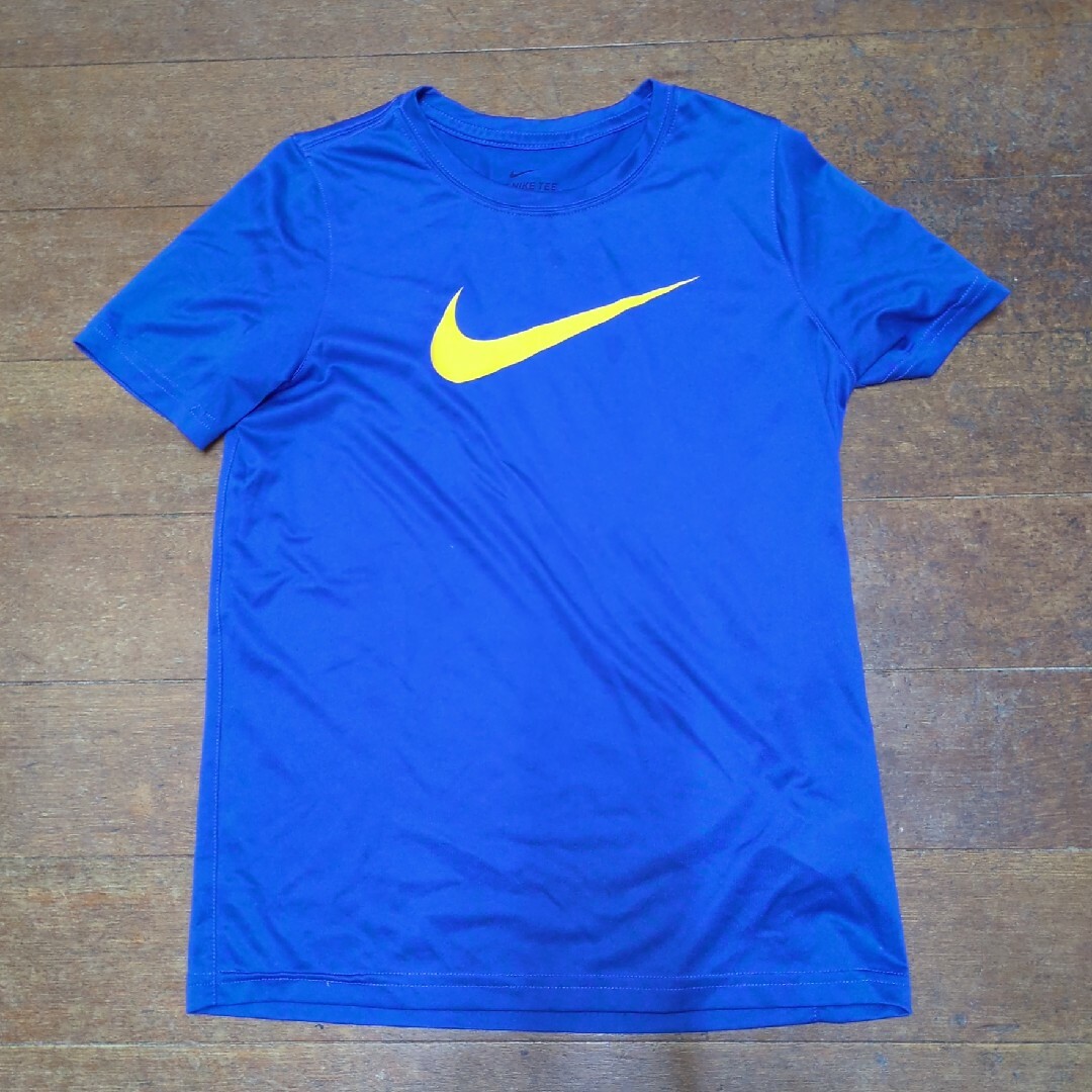 NIKE(ナイキ)のNIKE　速乾性Ｔシャツ キッズ/ベビー/マタニティのキッズ服男の子用(90cm~)(Tシャツ/カットソー)の商品写真