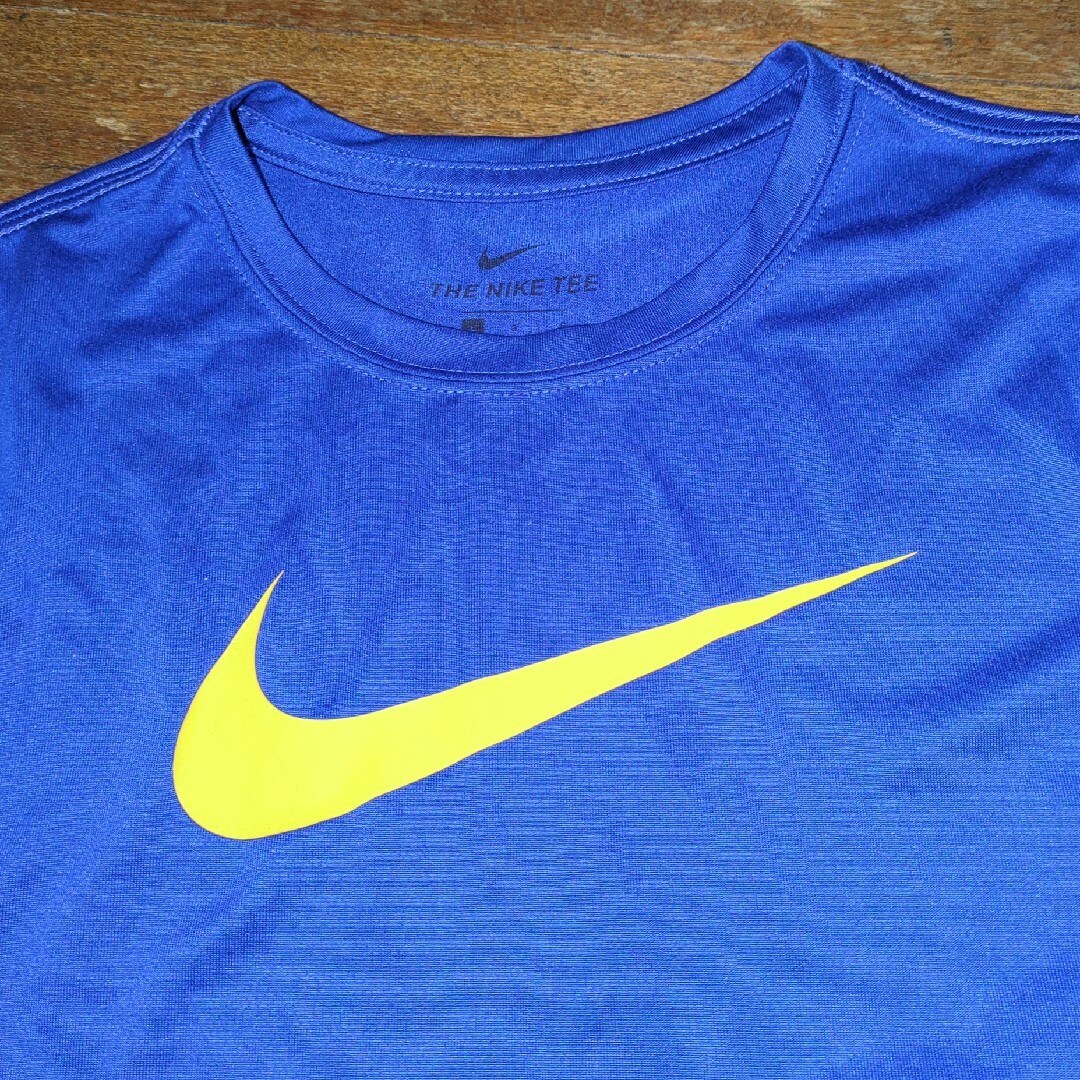 NIKE(ナイキ)のNIKE　速乾性Ｔシャツ キッズ/ベビー/マタニティのキッズ服男の子用(90cm~)(Tシャツ/カットソー)の商品写真