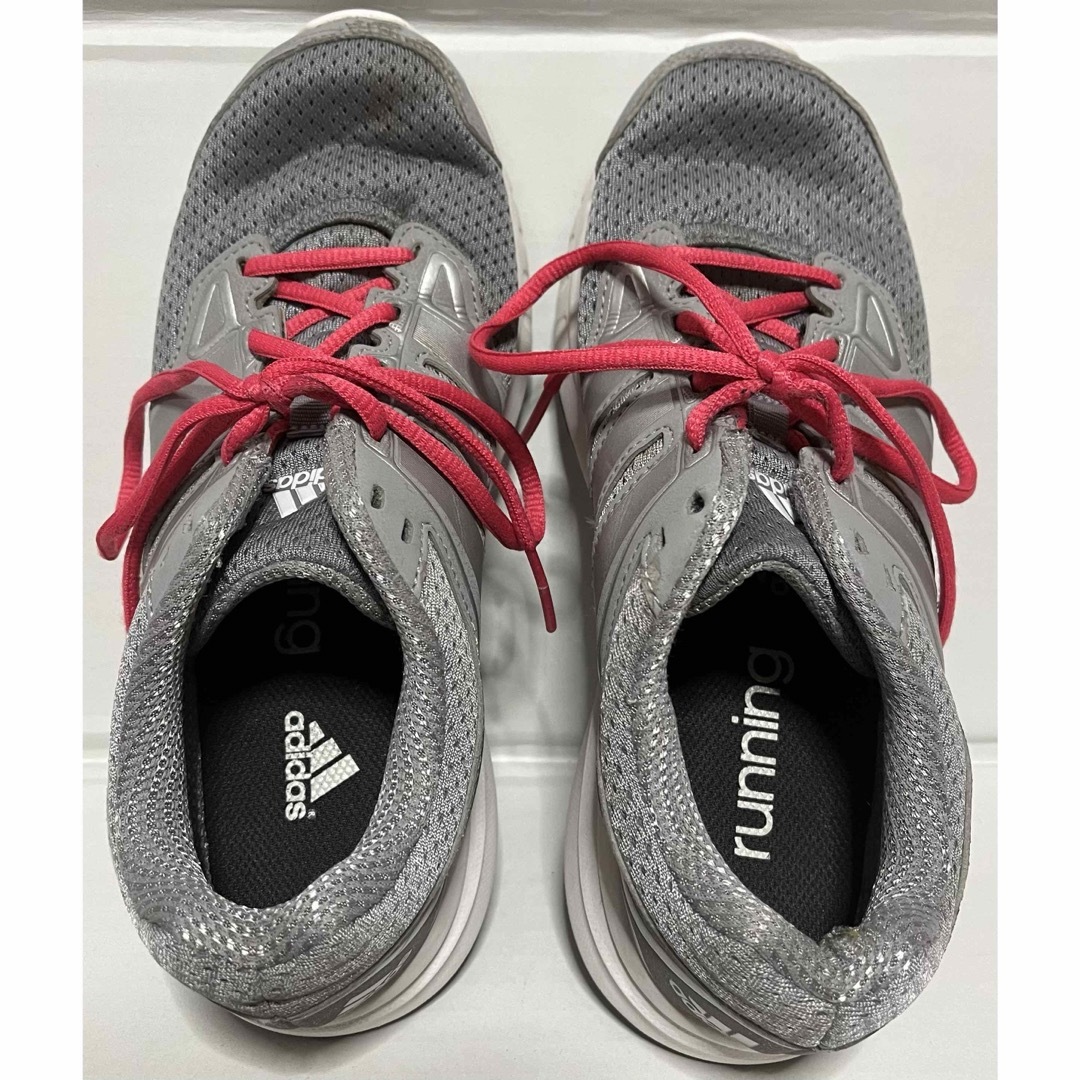 adidas(アディダス)のadidas☆ランニングシューズ　グレー レディースの靴/シューズ(スニーカー)の商品写真
