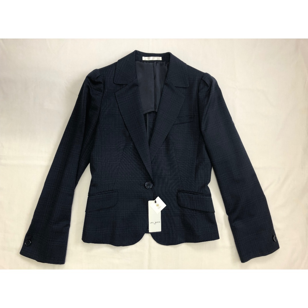 AOKI(アオキ)のAOKI アオキ レディース スーツ ジャケット パンツ セットアップ スーツ紺 レディースのフォーマル/ドレス(スーツ)の商品写真