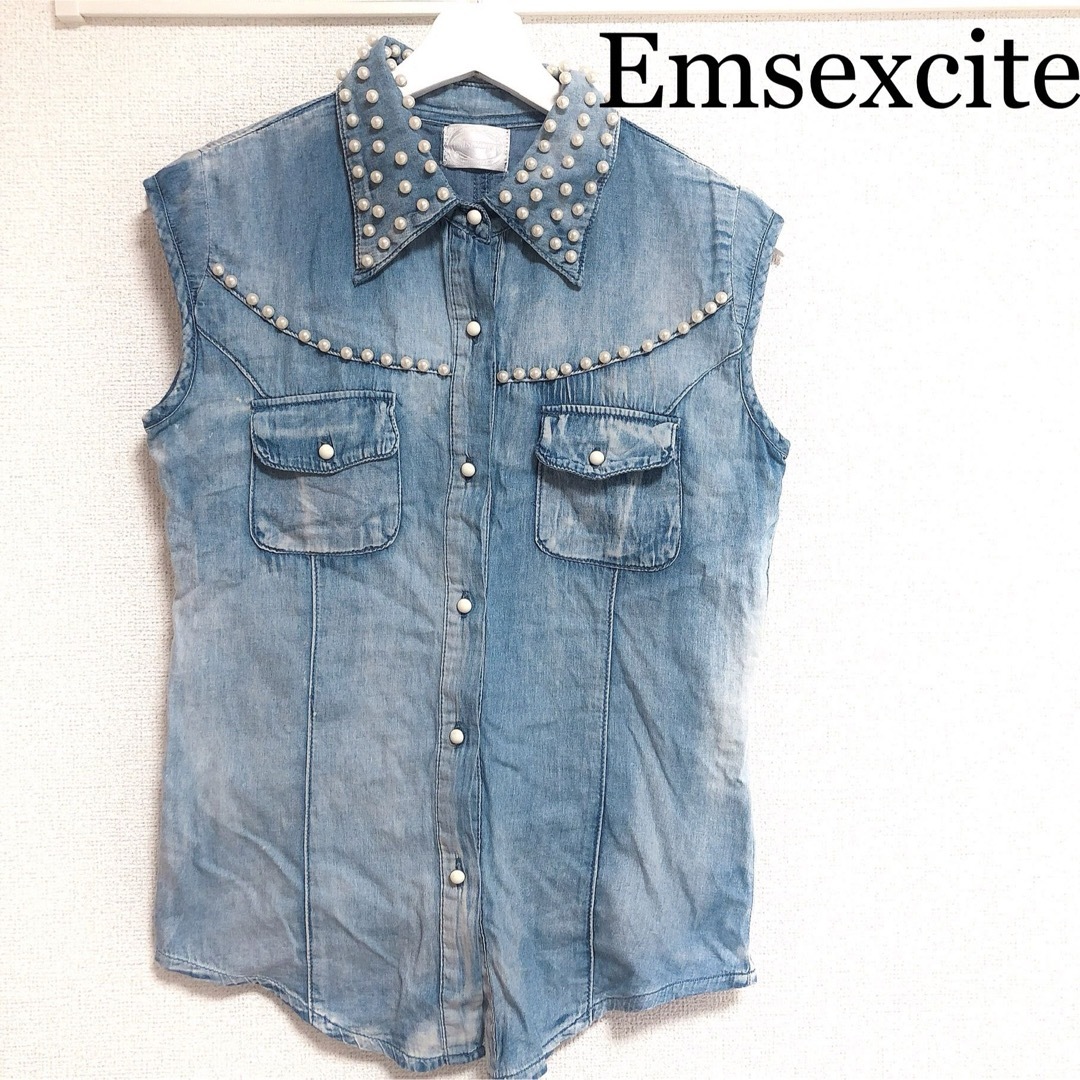 EMSEXCITE(エムズエキサイト)のEmsexcite デニムノースリーブ ノースリーブシャツ レディースのトップス(シャツ/ブラウス(半袖/袖なし))の商品写真