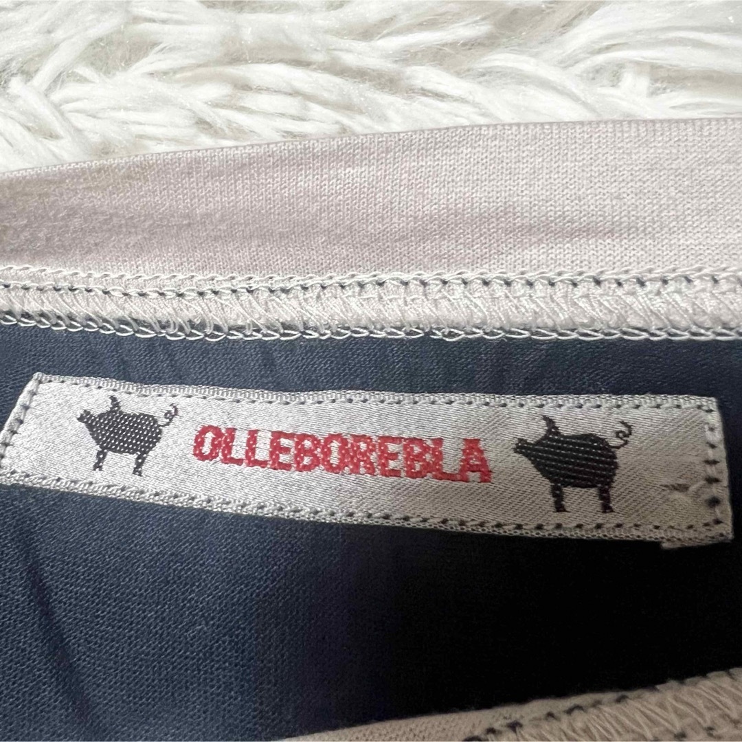 ALBEROBELLO(アルベロベロ)の【希少】アルベロベロ　Tシャツ　鼓笛隊　ビジュー　ぶたさん　ネイビー　ワンピース レディースのトップス(Tシャツ(半袖/袖なし))の商品写真