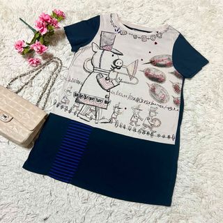 ALBEROBELLO - 【希少】アルベロベロ　Tシャツ　鼓笛隊　ビジュー　ぶたさん　ネイビー　ワンピース