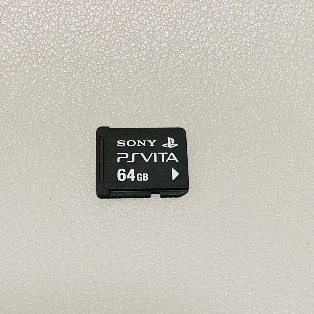 PlayStation Vita(プレイステーションヴィータ)のSONY PSVita メモリーカード 64GB  エンタメ/ホビーのゲームソフト/ゲーム機本体(その他)の商品写真