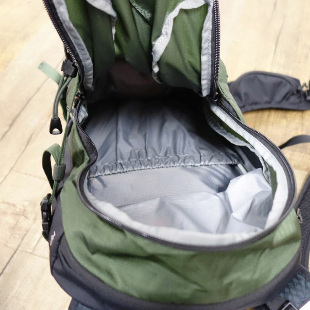 極美品 マムート MAMMUT Lithium 25 リチウム 25L リュック バックパック ザック トレッキング 登山 アウトドア メンズのバッグ(バッグパック/リュック)の商品写真